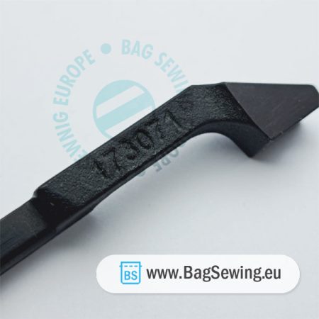 Newlong Industrial Japan 173071 Thread Plate Fitting Spare part for DD5 Sewing Machine - Image 2