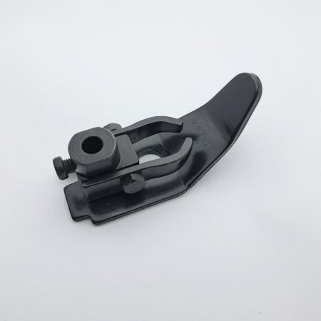 Newlong Industrial Japan 202131A Presser Foot Assembly, for Medium Burlap　Bags ( *202121A )